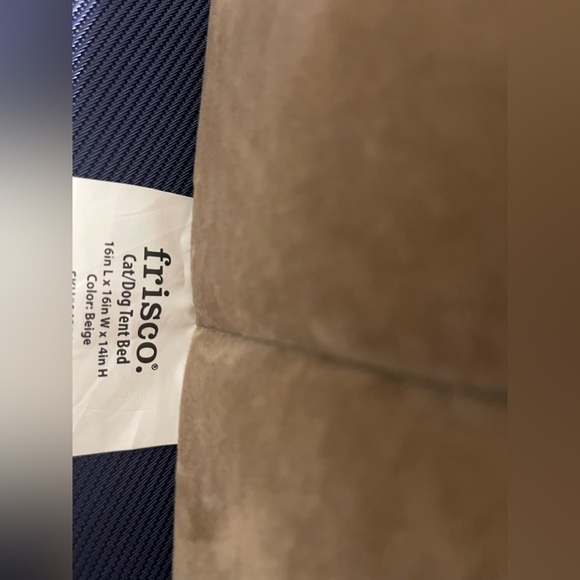 Frisco Tent Covered Dog & Cat Bed. - Picture 12 of 12